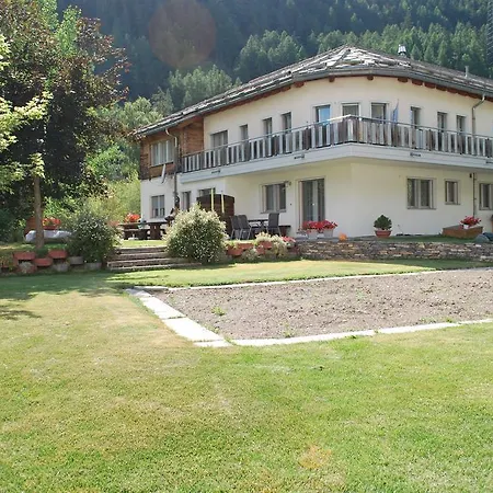 Aquarell Alpesi faház Saas-Grund