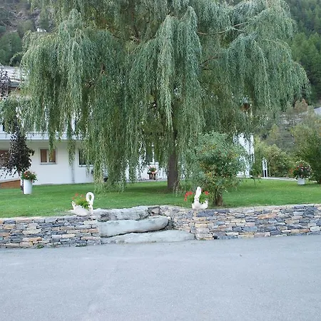 Aquarell Alpesi faház Saas-Grund